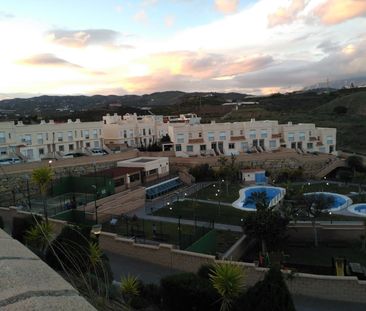 Alquiler de chalet pareado en Avenida Amatista, 2 - Photo 4