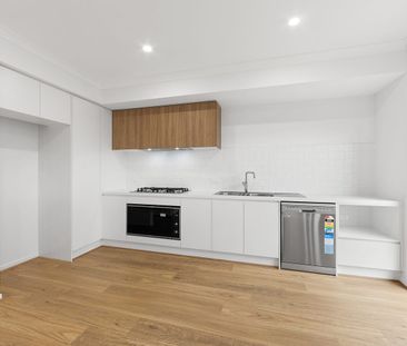Brand New 3 Bedroom Townhouse in Mickleham - Photo 6