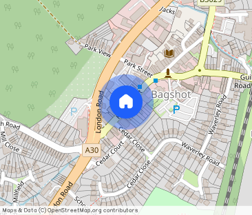 High Street, Bagshot - Photo 1