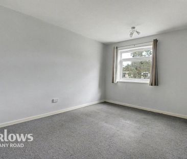 4 bedroom terraced house to rent - Photo 3