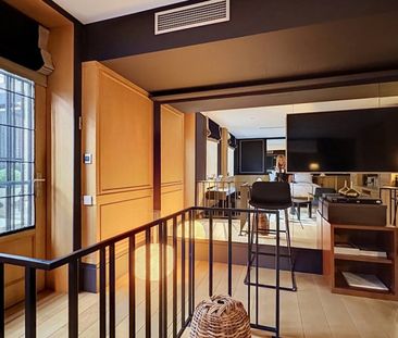 Location meublée - Flat/studio - Ixelles - Photo 2