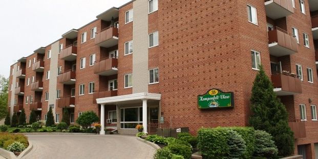 35 Blake Street, Barrie - Photo 1