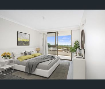 302/29 Hill Avenue, Burleigh Heads, Qld 4220 - Photo 4