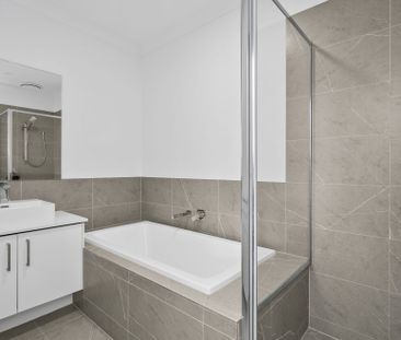 Contemporary, Comfort in a Convenience Location! - Photo 5