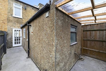 Vernon Road, London, E15 4DQ - Photo 3