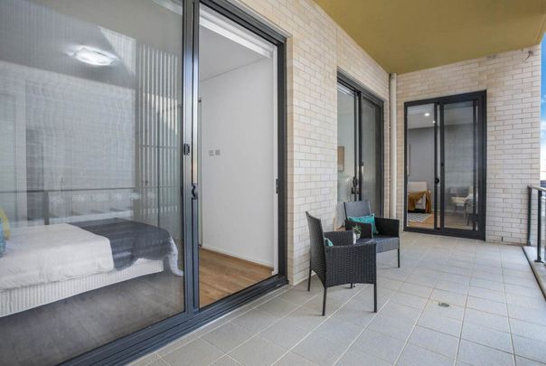 Stunning 2 Bedroom Apartment!! - Photo 1