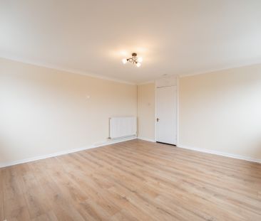 Crosslees Court - Photo 1