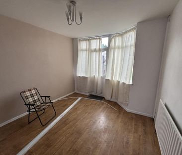 Grayswood Avenue, Coundon, Coventry - Photo 4