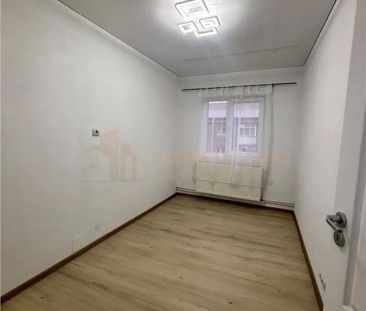Chirie apartament 3 camere partial mobilat - Photo 3