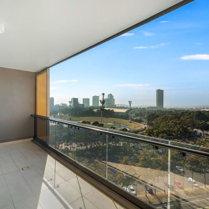 Private Rooftop Terrace with BBQ | Luxury Apartment With Facilities - Photo 1