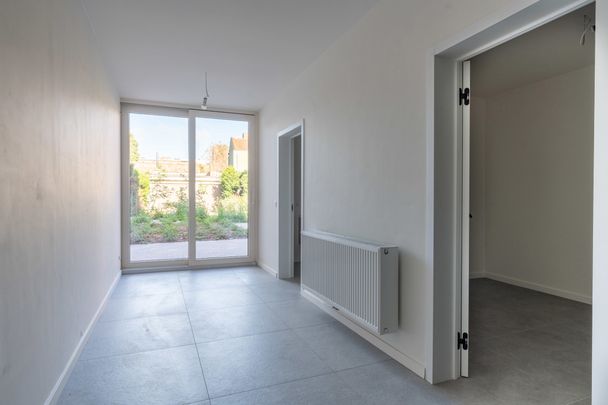 Gezinswoning met hobbyruimte op wandelafstand Grote Markt. - Photo 1