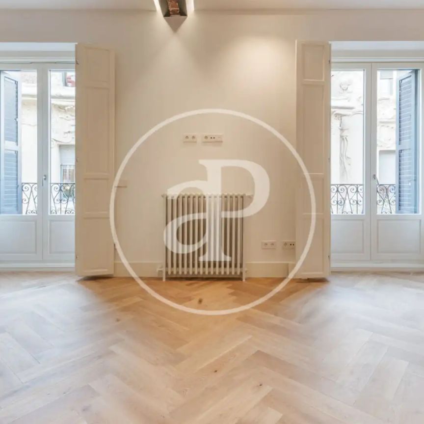 Piso de alquiler en C. de Fernando VI, Justicia - Chueca - Photo 1