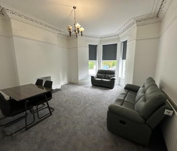 41 Knock Road Apt 1, Ballyhackamore, Belfast, BT5 6LA - Photo 2