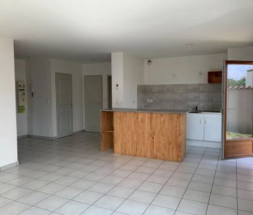 Location Appartement 2 pièces 53 m2 à Saint-Marcellin-en-Forez - Photo 1