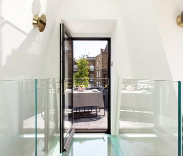 2 bedroom end of terrace house to rent - Photo 3