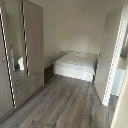 Location Appartement 3 pièces 60 m2 à Tournon-sur-Rhône - Photo 3