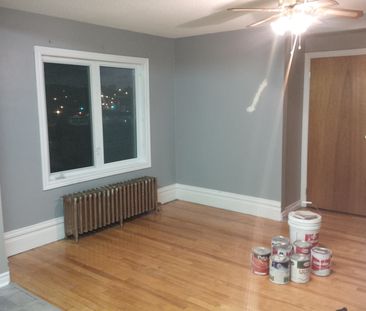 All-inclusive 900 sq ft Apartment (very near Downtown) - Photo 1