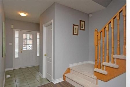 For Lease - 15 Queen Anne Drive, Brampton, Ontario - Photo 5