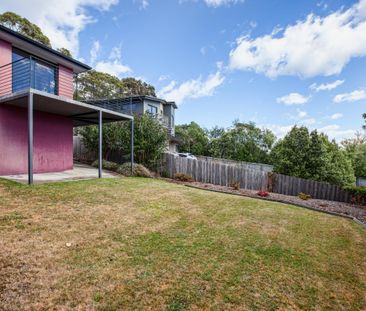 Great Family Home, Water Views - Photo 2