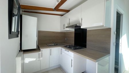 MAISONNETTE - 2P avec JARDIN - Carrières sur Seine, - Photo 4