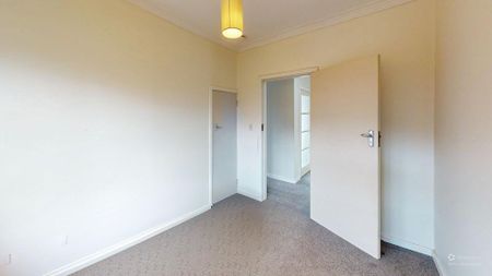 Terrace End - 2 bedrooms - Photo 2