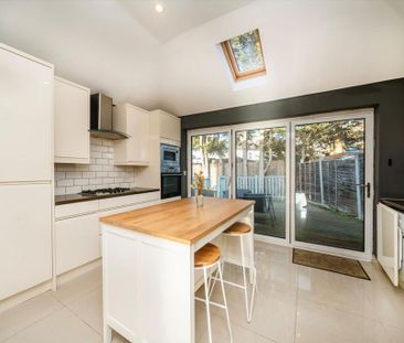 2 bedroom detached house to rent - Photo 4