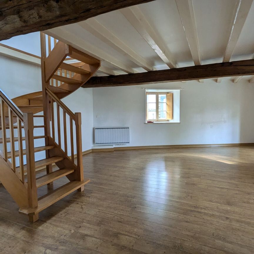 Location Appartement 4 pièces 90m² - Photo 1