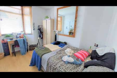 6 Bed Terraced House, Coleman Street, BN2 - Photo 3