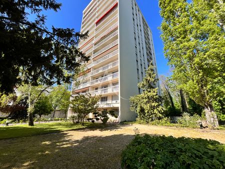 Location Appartement 1 pièce 32m² - Photo 3