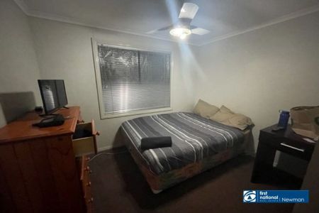 4 BEDROOMS 2 BATH - Photo 5