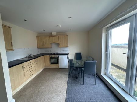 809 College Court Central, 56 King Street, Belfast, BT1 6BZ - Photo 2
