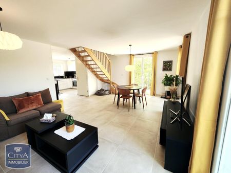 Location Maison 4 pièces 91m² POITIERS 86000 - Photo 2