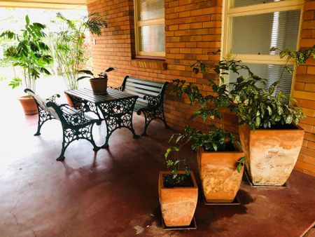 Cute Scarborough Flat with Outdoor Amenities - Photo 2