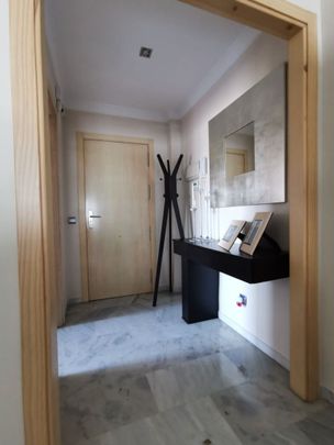 Piso de alquiler en Calle Esquilo, 5, El Cónsul - Ciudad Universitaria - El Romeral - Photo 1