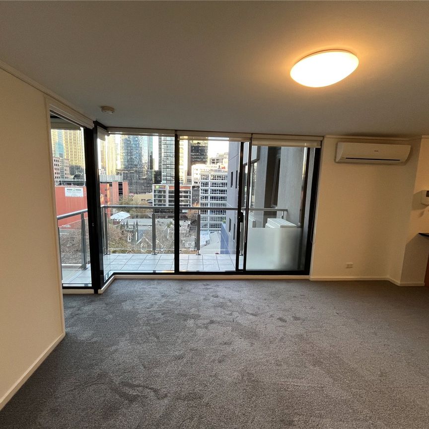 1010/668 Bourke Street - Photo 1