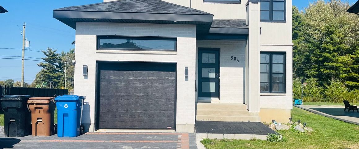À louer / Maison à étages - Photo 1