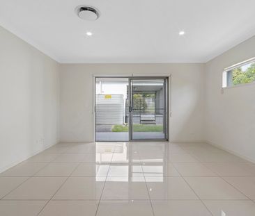 Executive Terrace Home - Mansfield High Catchment - Photo 1