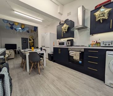 Harlaxton Drive Lenton, Nottingham - Photo 3