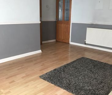 3 Bed End Terrace, Hob Moor Road, B25 - Photo 5