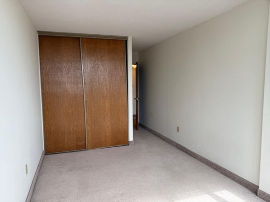 For Lease - 3100 Kirwin Avenue Unit# 704, Mississauga, Ontario - Photo 1