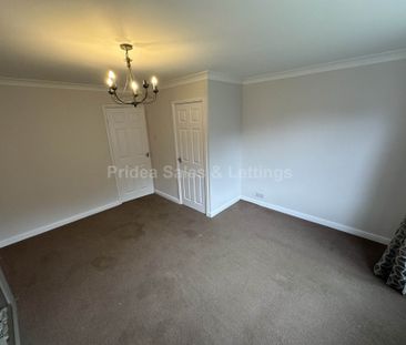 Antrim Road, Lincoln - Photo 1