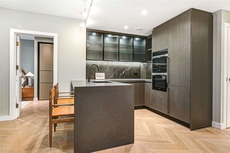 Stylish one-bedroom apartment in the heart of Fitzrovia. - Photo 3