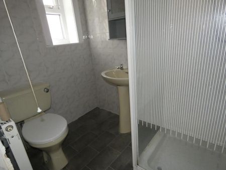 1 bedroom property to rent - Photo 5