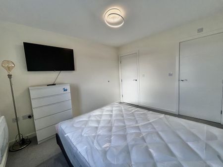 2 bedroom apartment to rent - Photo 3