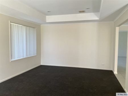 Stunning family home - Photo 3