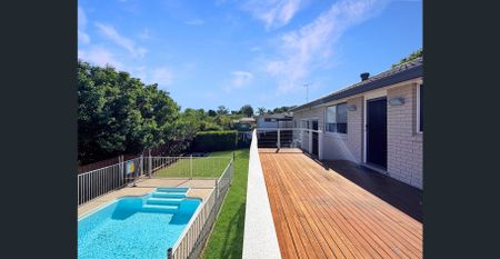 Inground pool perfect for summer! - Photo 4