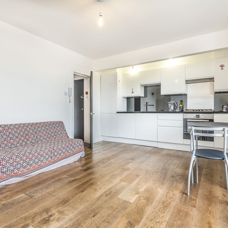 Holmesdale Road, London, SE25 - Photo 1