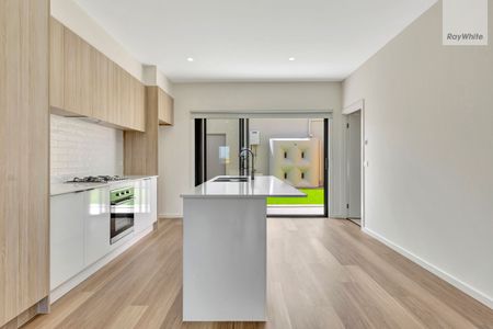 8 Angelina Terrace, Truganina VIC 3029 - Townhouse For Rent | Domain - Photo 5