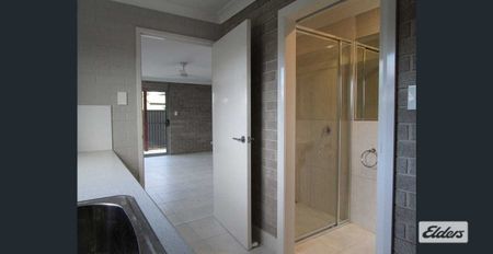 Stylish Four-Bedroom Home with Contemporary Features - Photo 5