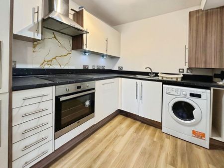 2 bedroom apartment to rent - Photo 5